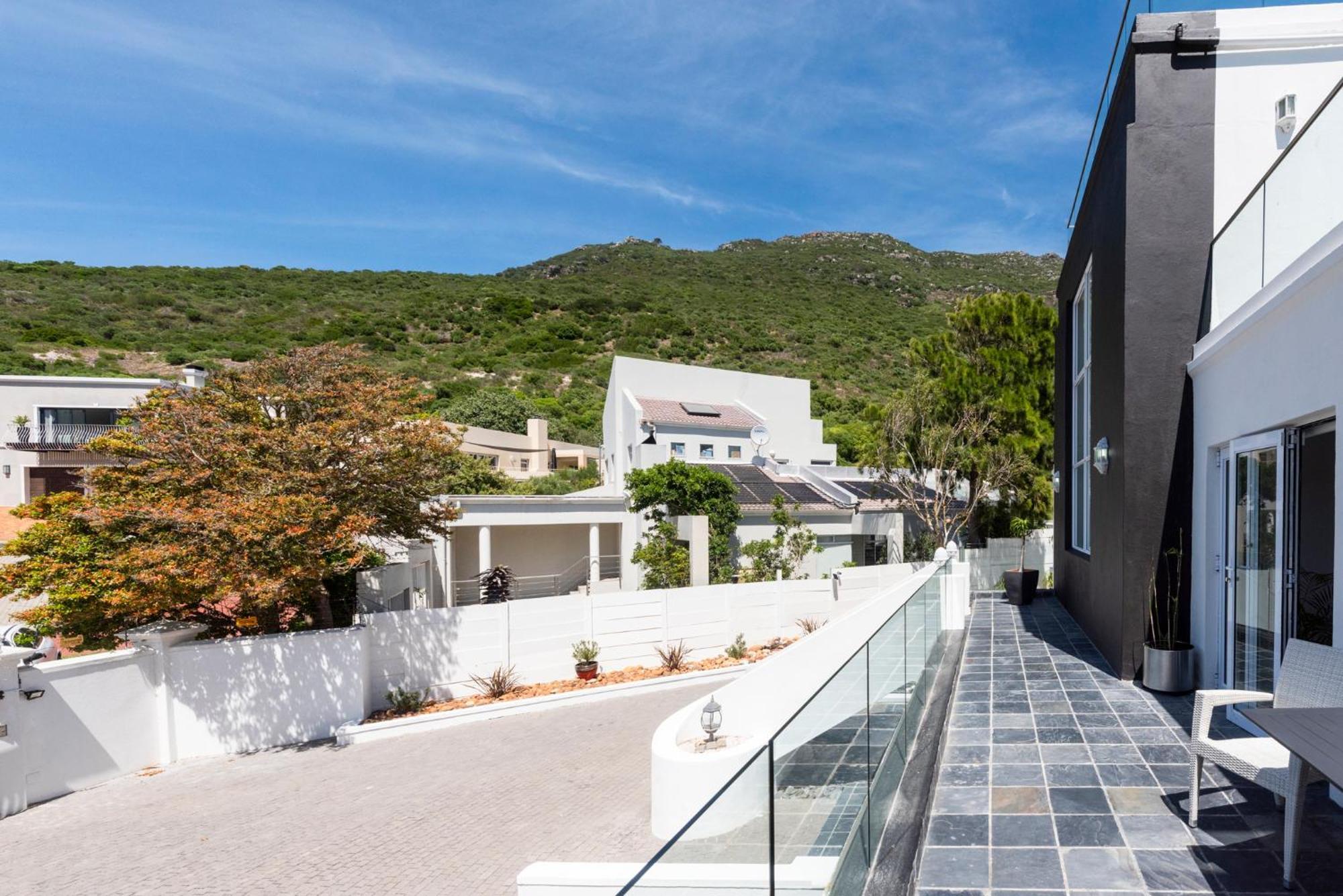 Bed And Breakfast Villa Livadia Cidade Do Cabo Exterior foto